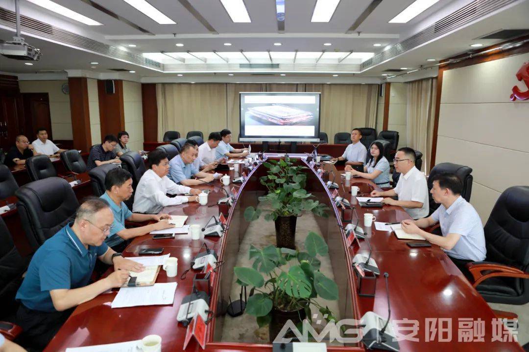 袁家健会见中科粉研董事长冯建伟一行