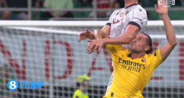 米兰遭多处争议判罚：普利西奇被拉倒+恩昆库两连倒地未判点