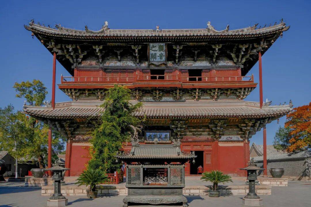 卷了一周的北京白领，周末扎进天津县城